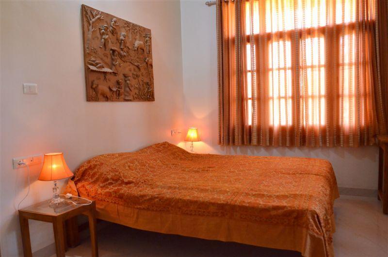 The Royale Country Retreat Bed & Breakfast Udaipur Exterior photo